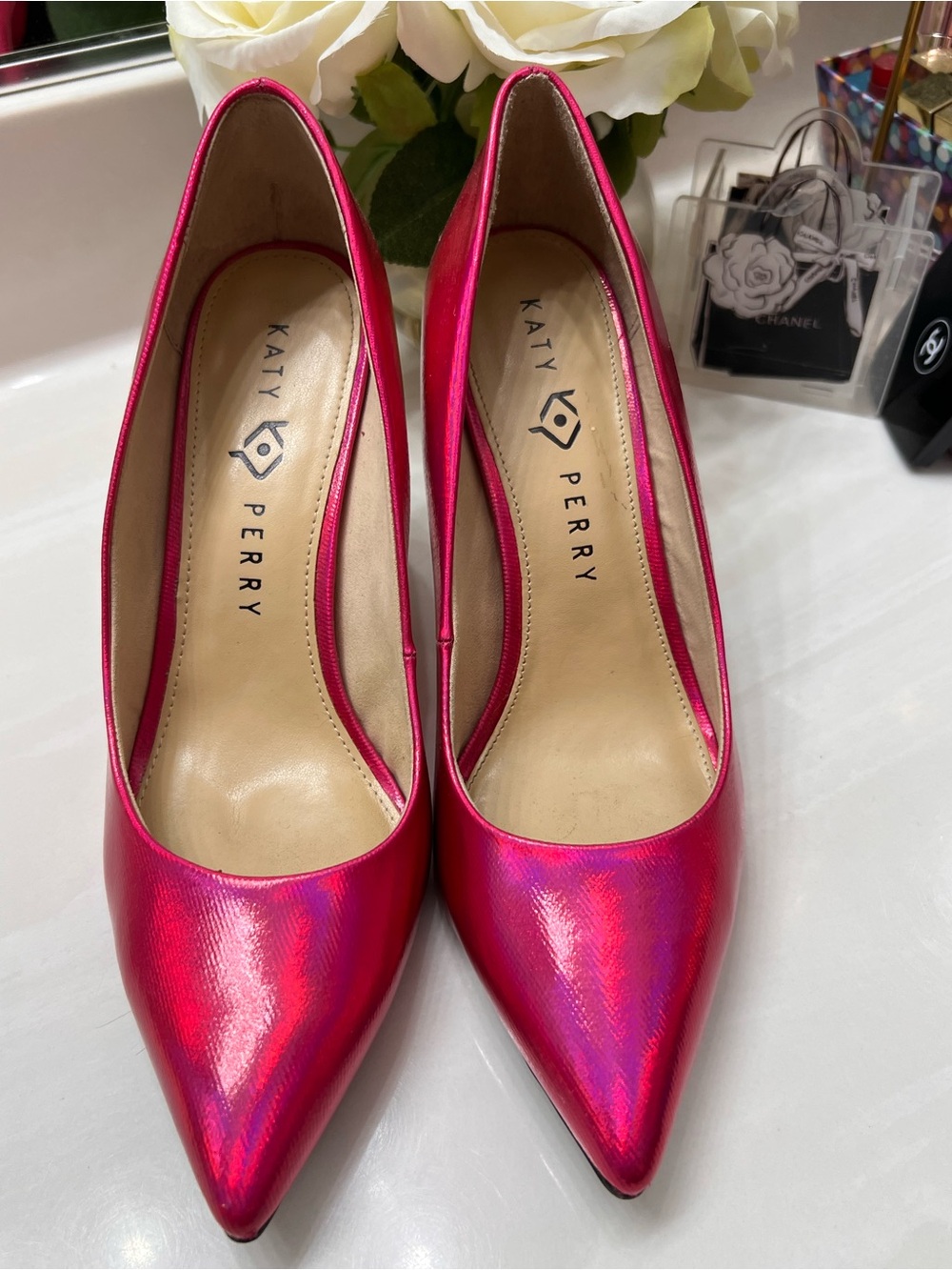 Katy Perry Collections Shimmering Fuchsia Pointed-Toe Pumps NWOT-Size 9